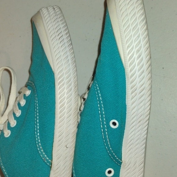 Volley shoes size 8 - Picture 10 of 16